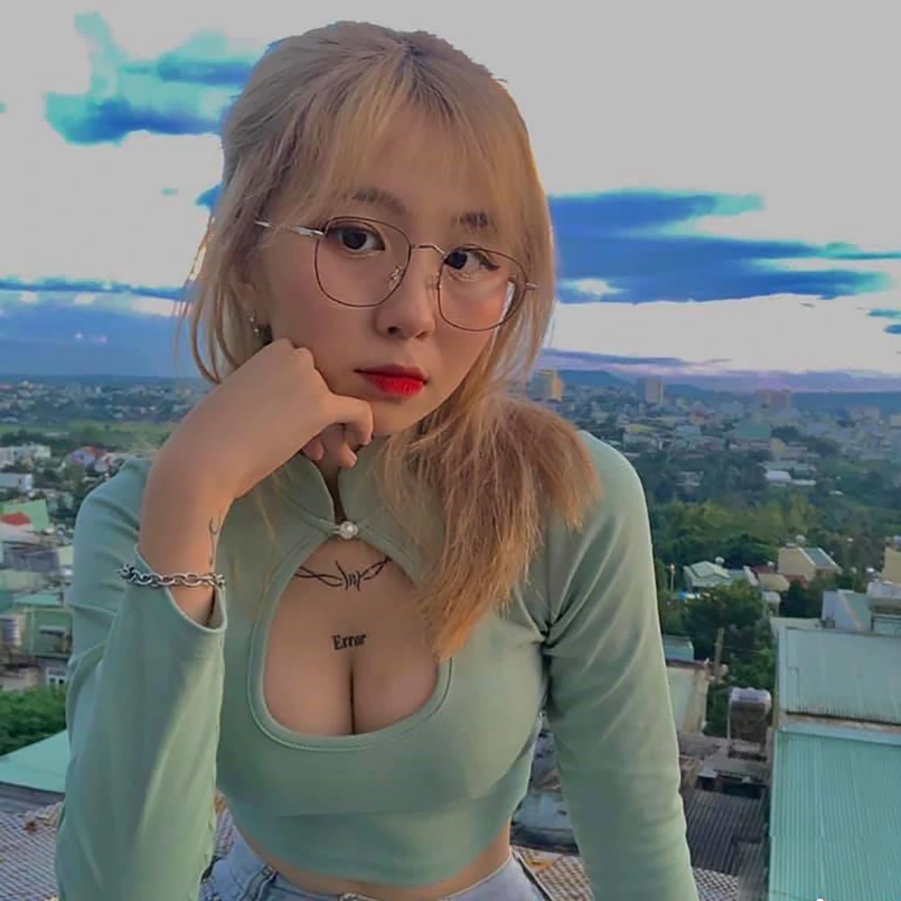 Trang Uyên Nguyễn lộ link gây xôn xao Instagram 2 Trang Uyên Nguyễn hot Instagram
