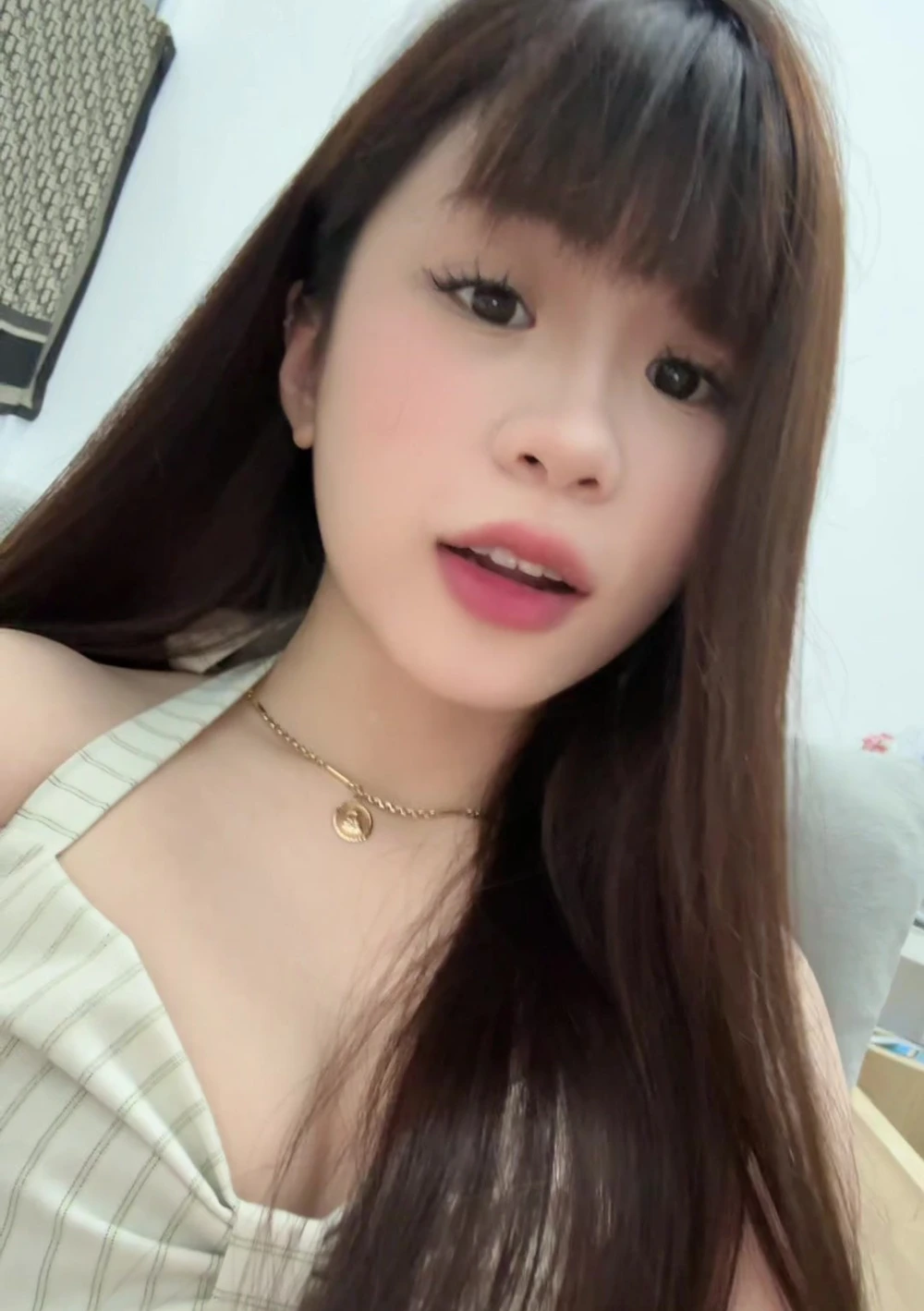 Trúc Mây lộ clip quê ở đâu