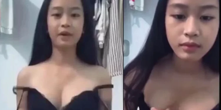 TikToker nìi lộ clip khi livestream