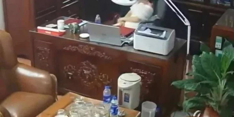 Lộ camera clip thầy hiệu trưởng Hải Hậu Ninh Bình full mới nhất