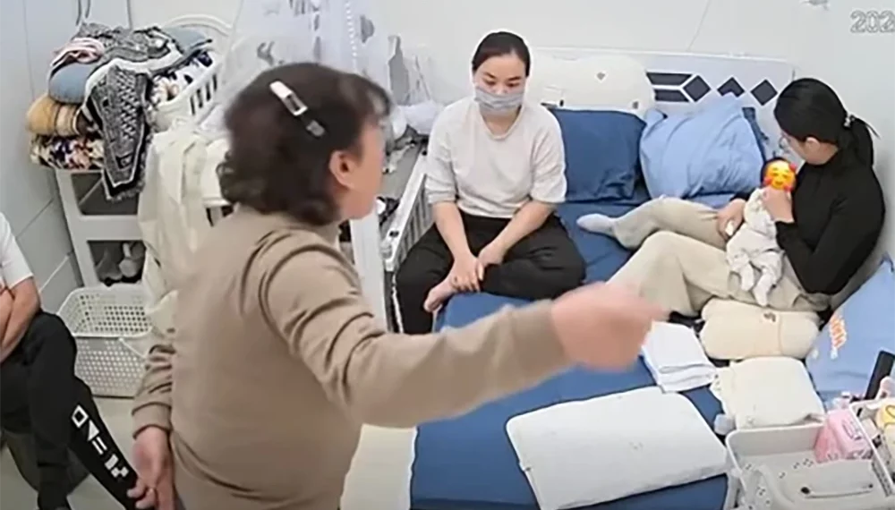 Clip mẹ Phương Oanh mắng con dâu