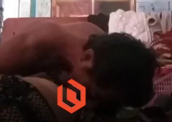 Clip Thành Ngọc chổi chà bốn lù vợ trước mặt con trên livestream