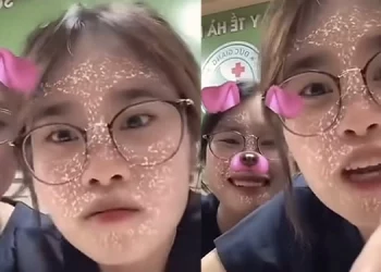 Clip 2 nữ sinh bệnh viện Đức Giang